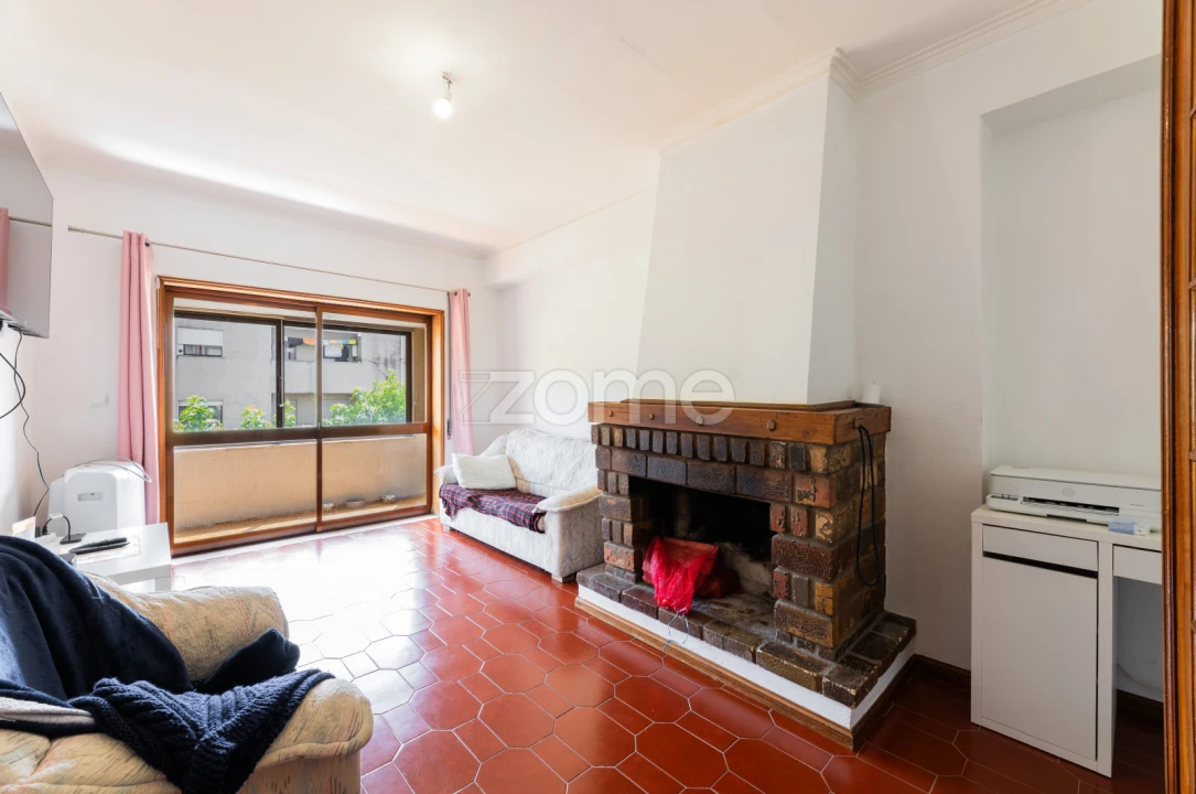 Apartamento T2 para Venda em Ferreiros e Gondizalves Foto 4