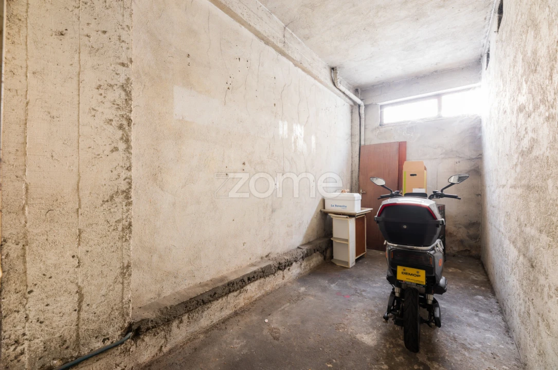 Apartamento T2 para Venda em Ferreiros e Gondizalves Foto 12