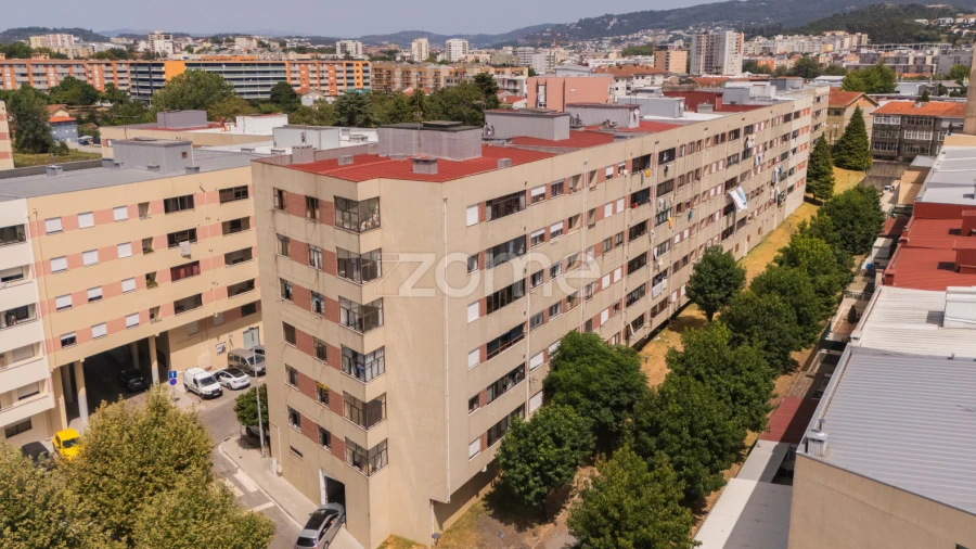 Apartamento T2 para Venda em Ferreiros e Gondizalves