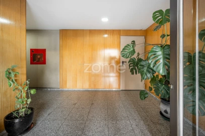 Apartamento T2 para Venda em Braga (Maximinos, Sé e Cividade)
