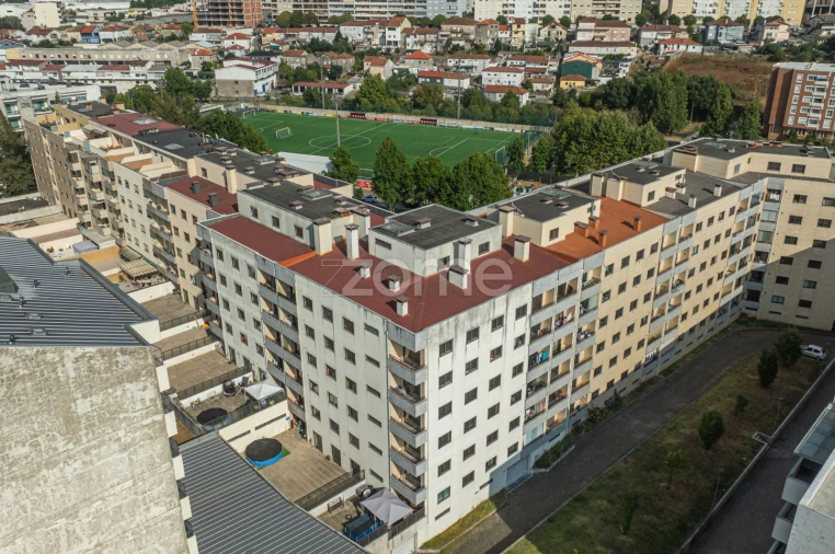 Apartamento T2 para Venda em Braga (Maximinos, Sé e Cividade) Foto 29