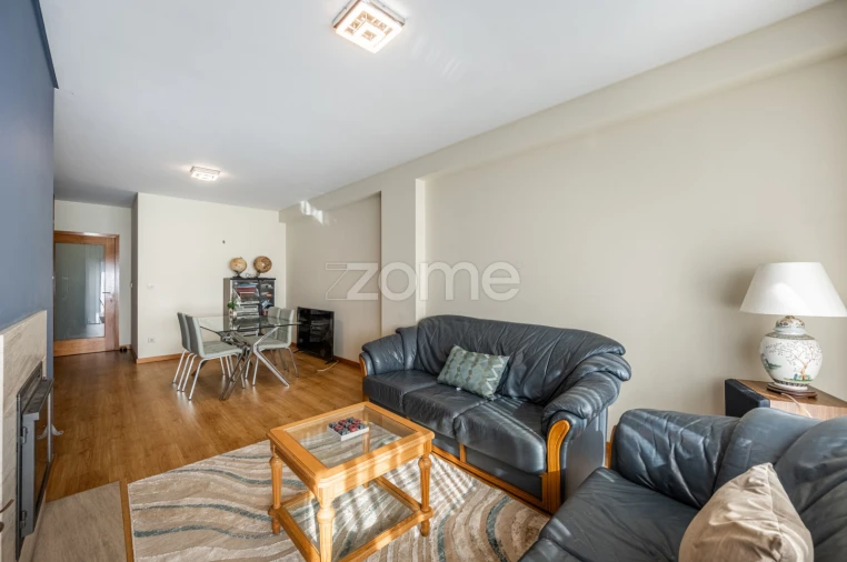 Apartamento T2 para Venda em Braga (Maximinos, Sé e Cividade) Foto 17