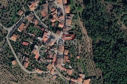 Moradia T6 para Venda em Noura e Palheiros