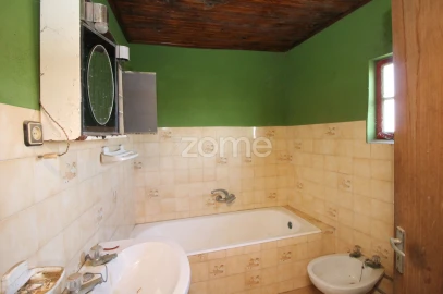 Moradia T6 para Venda em Noura e Palheiros