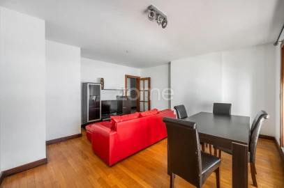 Apartamento T1 para Venda em Lordelo do Ouro e Massarelos