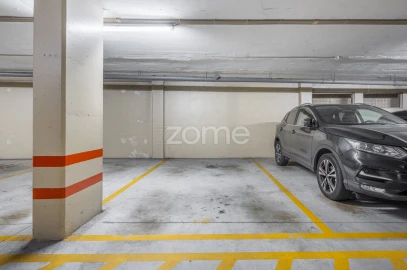 Apartamento T1 para Venda em Lordelo do Ouro e Massarelos