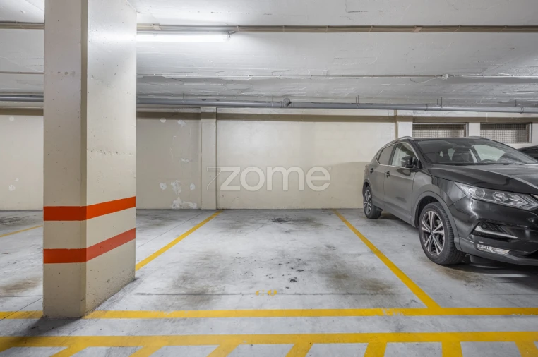 Apartamento T1 para Venda em Lordelo do Ouro e Massarelos Foto 16