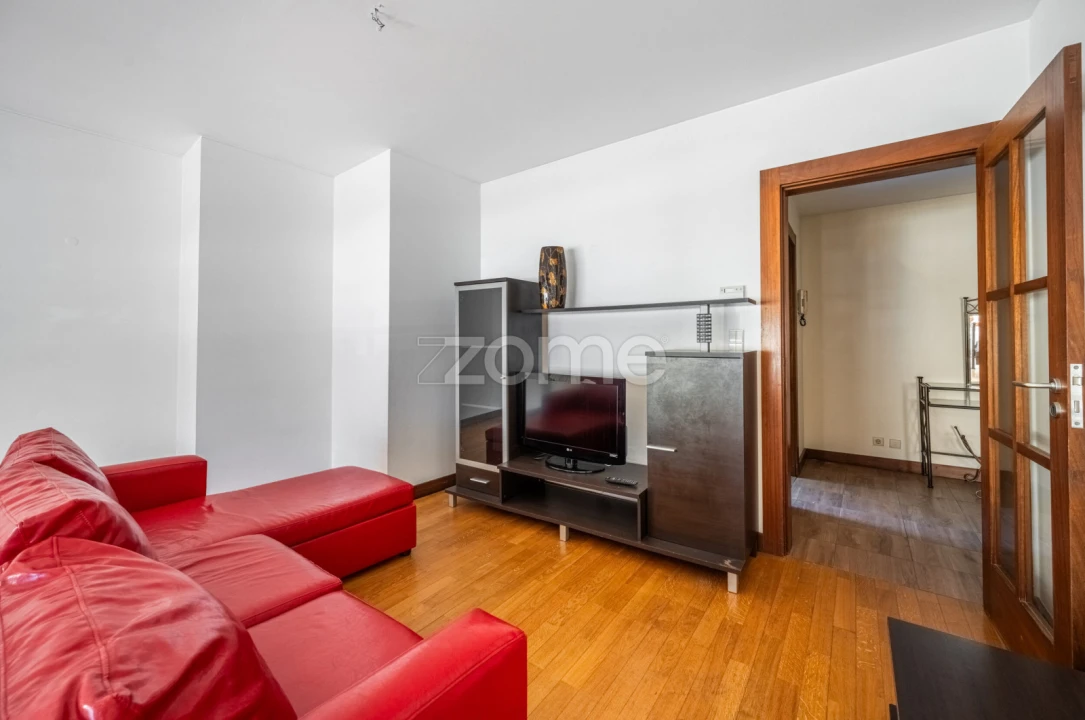 Apartamento T1 para Venda em Lordelo do Ouro e Massarelos Foto 3