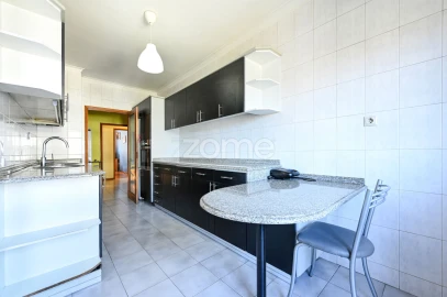 Apartamento T2 para Venda em Bougado (São Martinho e Santiago)