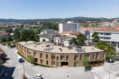 Apartamento T2 para Venda em Paços de Ferreira