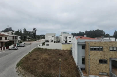 Terreno para Venda em Castêlo da Maia