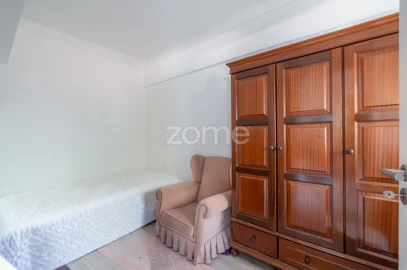 Apartamento T2 para Venda em Santo Antonio dos Olivais