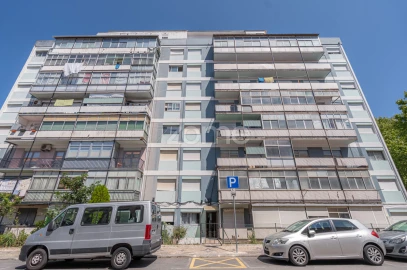 Apartamento T2 para Venda em Santo Antonio dos Olivais