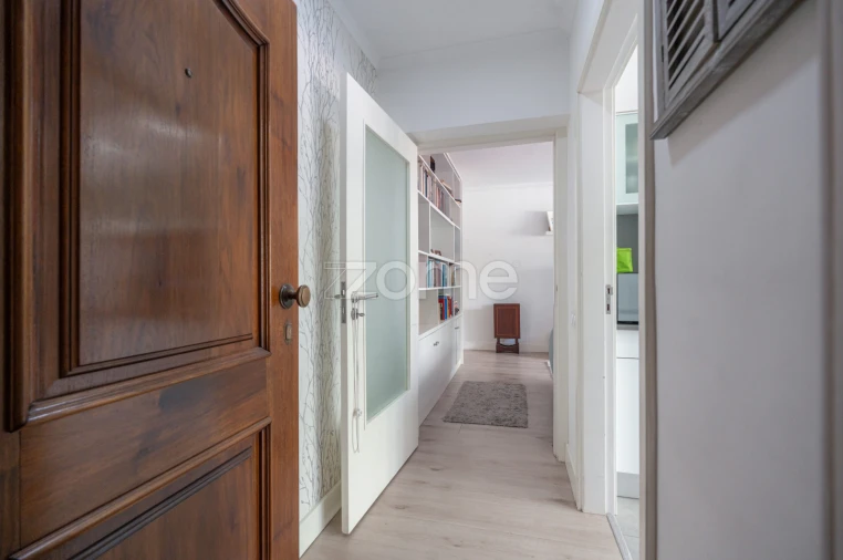Apartamento T2 para Venda em Santo Antonio dos Olivais Foto 8