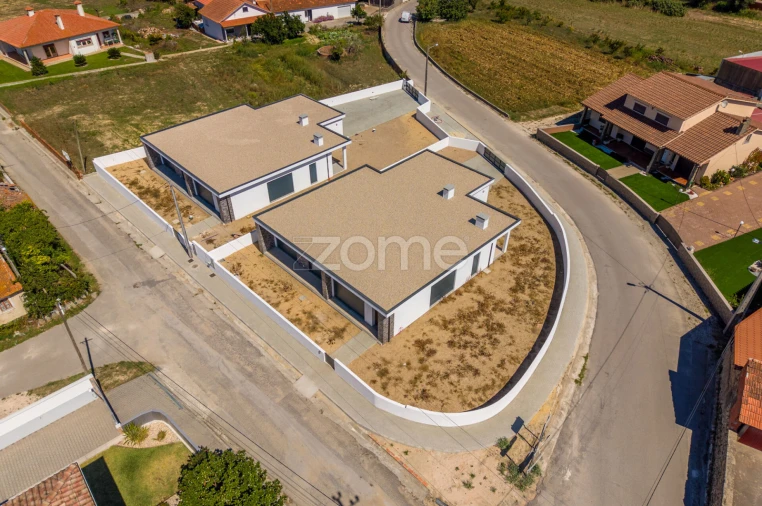 Moradia T3 para Venda em Souto da Carpalhosa e Ortigosa Foto 43