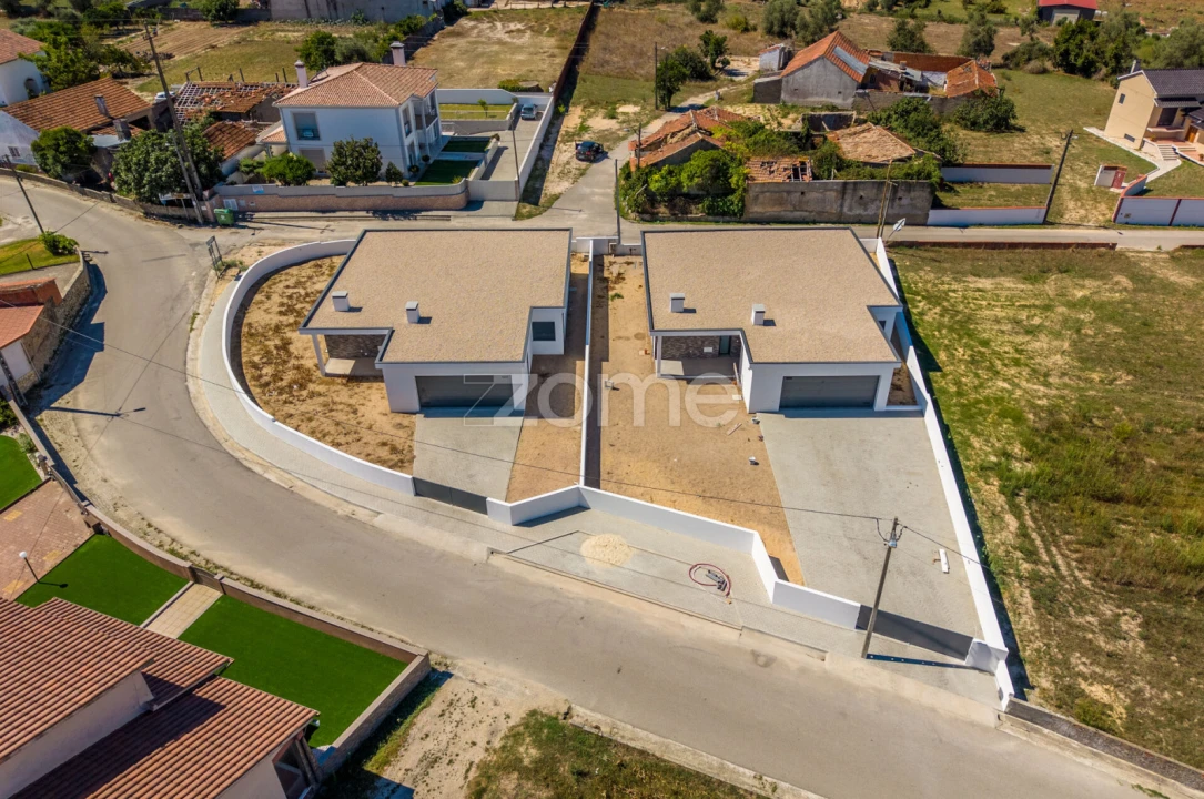 Moradia T3 para Venda em Souto da Carpalhosa e Ortigosa Foto 45