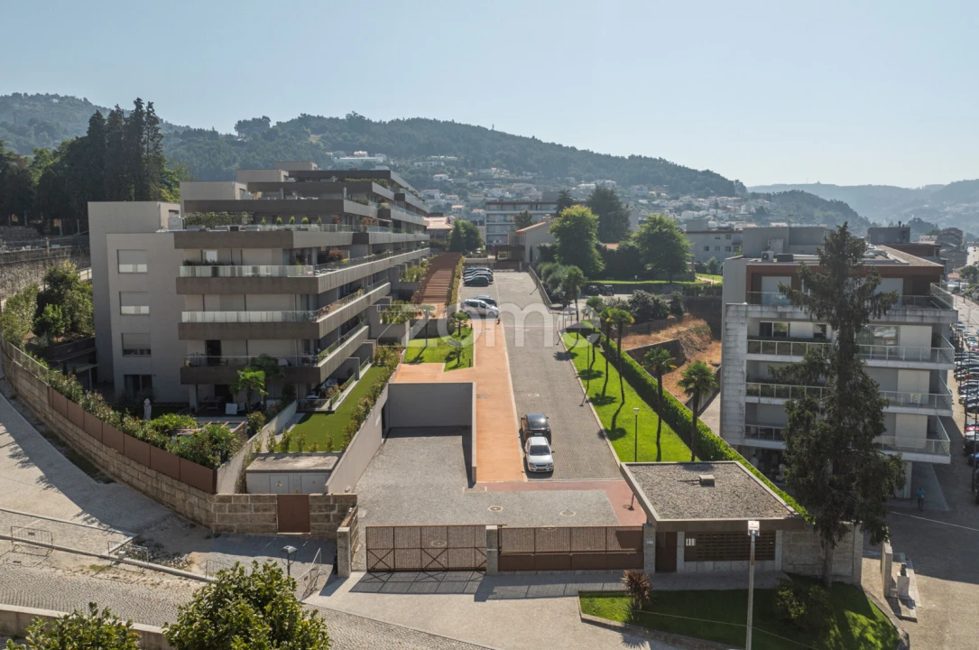 Apartamento T2 para Venda em Caldas de Vizela (São Miguel e São João) Foto 1