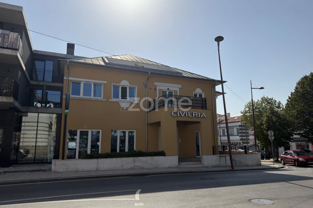 Apartamento T2 para Arrendamento em Beduído e Veiros Foto 1