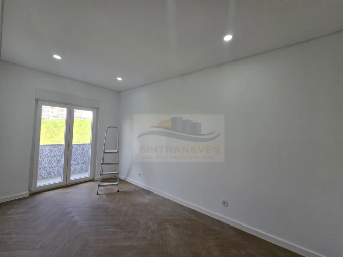 Apartamento T3 para Venda em Mina de Água Foto 9