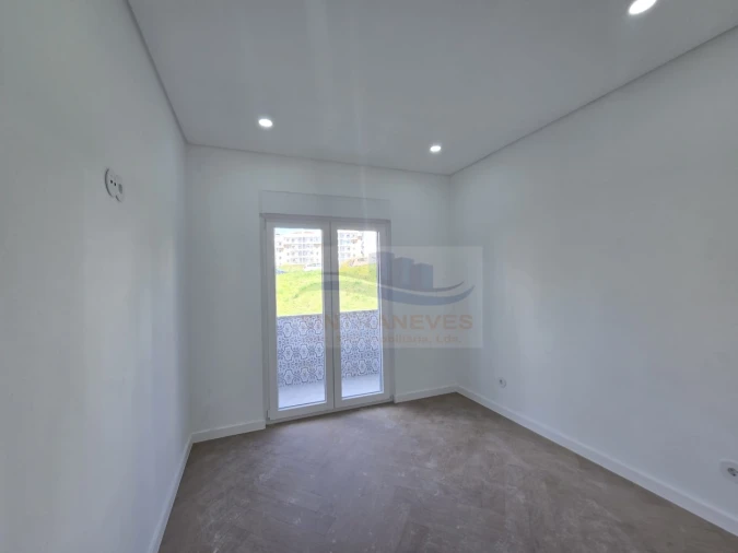 Apartamento T3 para Venda em Mina de Água Foto 15