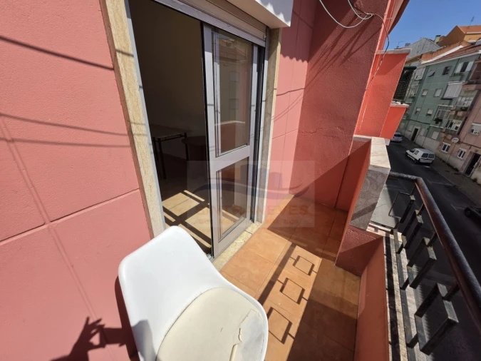 Apartamento T2 para Venda em Mina de Água Foto 9