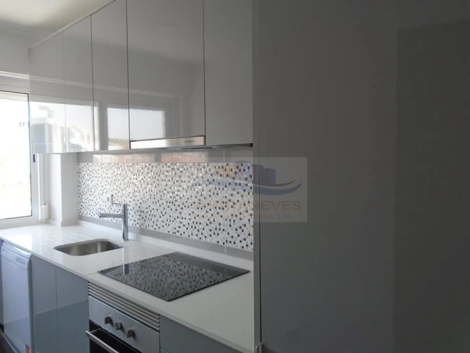 Apartamento T1 para Venda em Venteira Foto 15