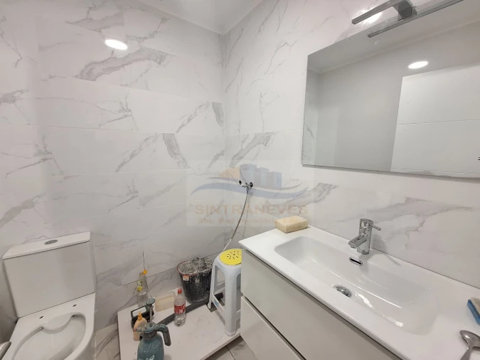 Apartamento T2 para Venda em Venteira Foto 10
