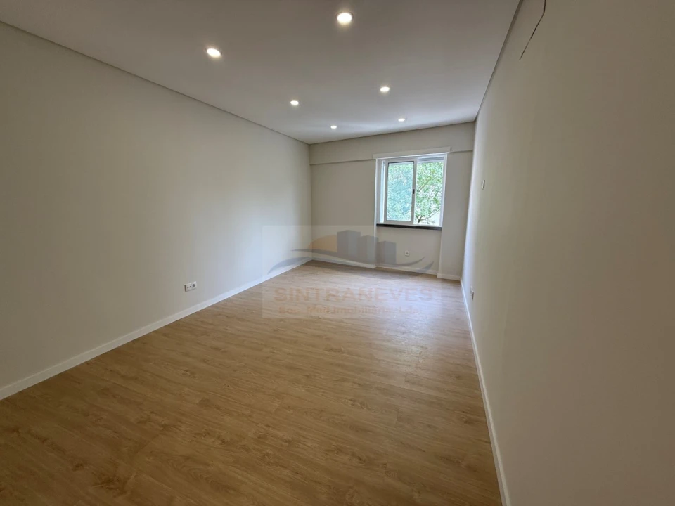 Apartamento T3 para Venda em Mina de Água Foto 1