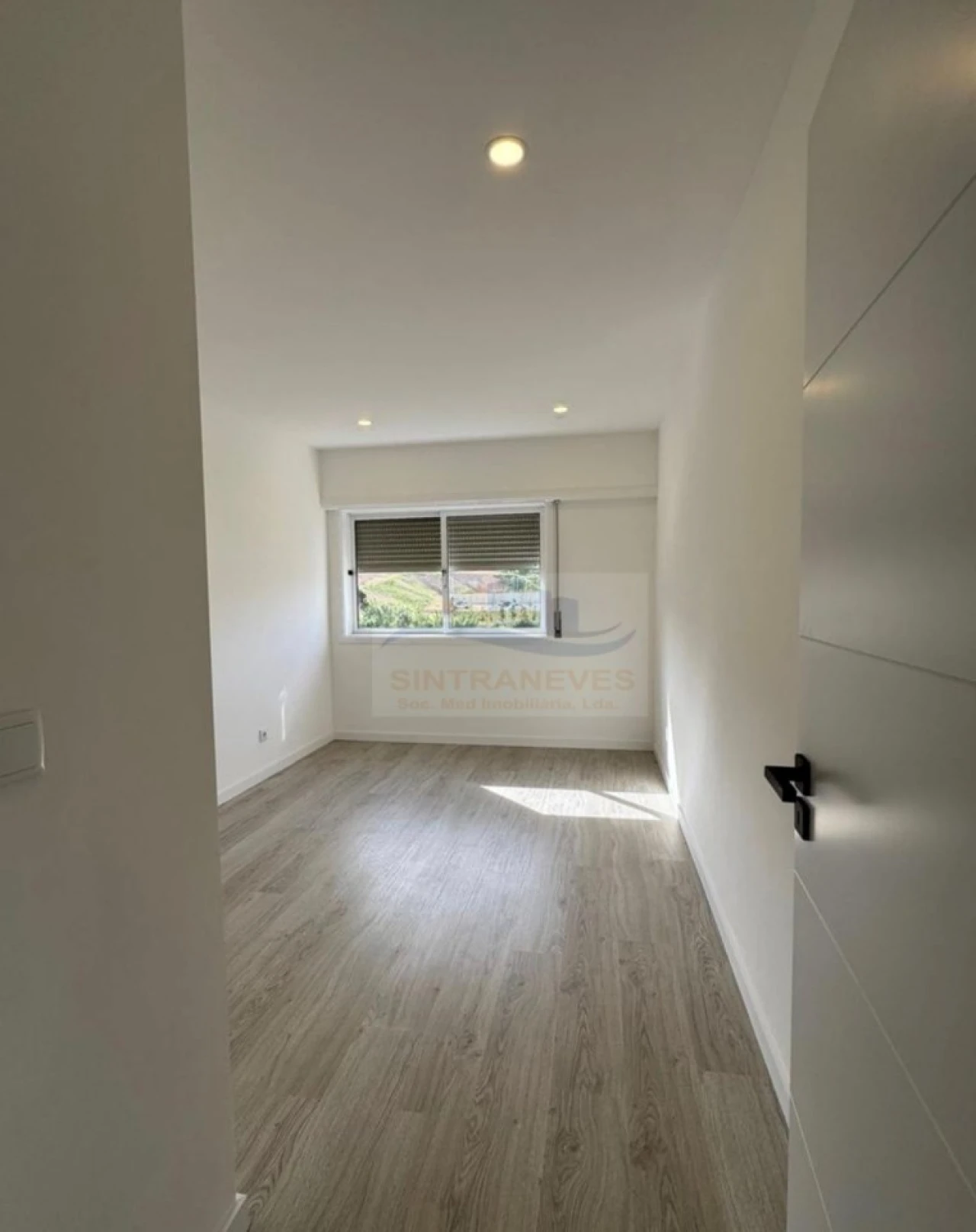 Apartamento T3 para Venda em Venteira Foto 5