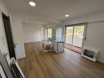 Apartamento T2 para Venda em Odivelas