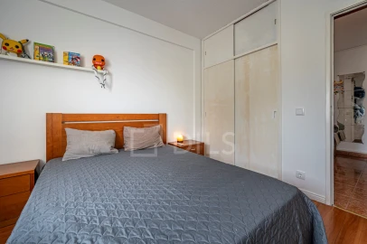 Apartamento T4 para Venda em Sines
