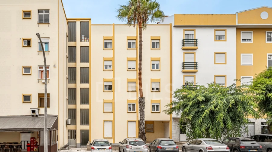 Apartamento T4 para Venda em Sines