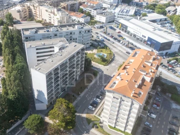 Apartamento T2 para Venda em Lordelo do Ouro e Massarelos