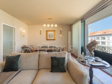 Apartamento T2 para Venda em Lordelo do Ouro e Massarelos