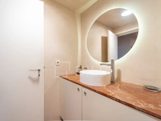 Apartamento T2 para Venda em Lordelo do Ouro e Massarelos Foto 5