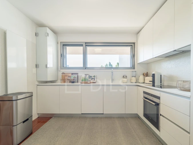 Apartamento T2 para Venda em Lordelo do Ouro e Massarelos Foto 12