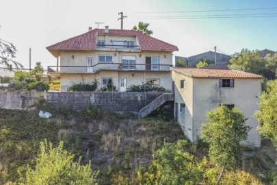 Moradia T6 para Venda em Arrabal