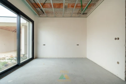 Moradia T3 para Venda em Geraz do Lima (Santa Maria, Santa Leocádia, Moreira), Deão