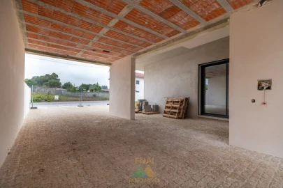 Moradia T3 para Venda em Geraz do Lima (Santa Maria, Santa Leocádia, Moreira), Deão