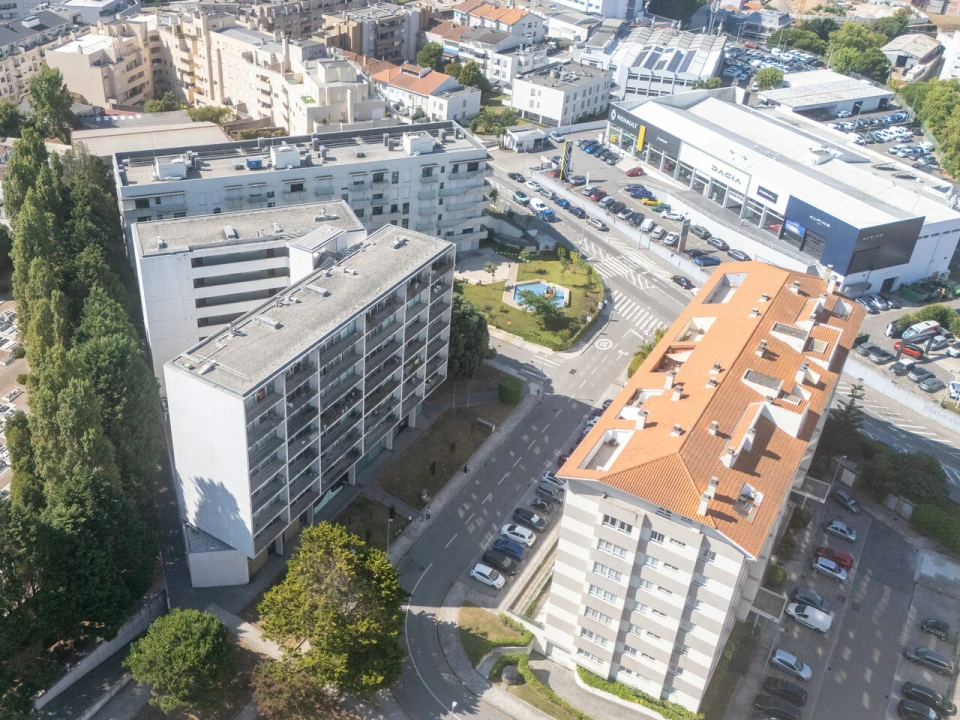 Apartamento T2 para Venda em Lordelo do Ouro e Massarelos Foto 25