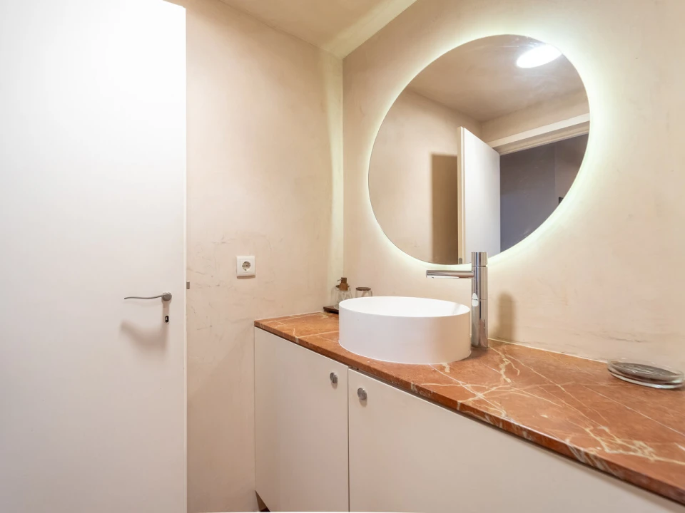 Apartamento T2 para Venda em Lordelo do Ouro e Massarelos Foto 5