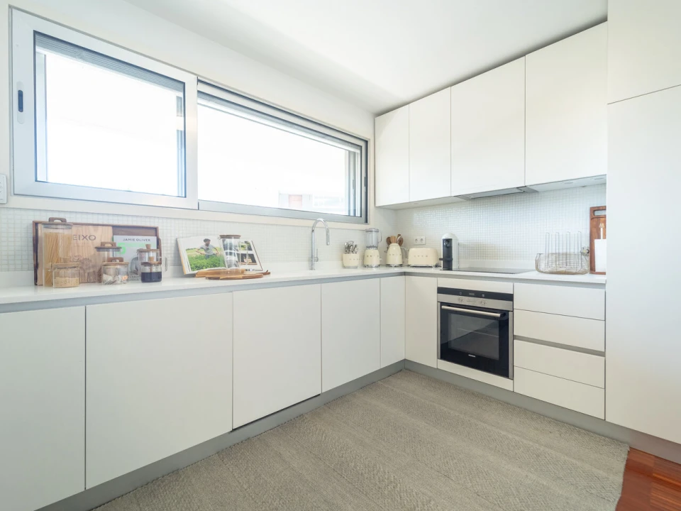 Apartamento T2 para Venda em Lordelo do Ouro e Massarelos Foto 11