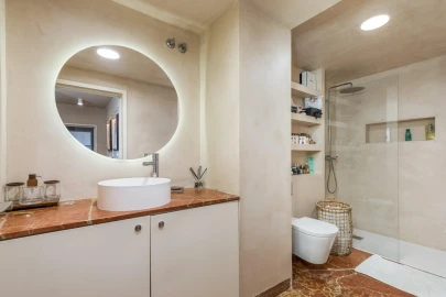 Apartamento T2 para Venda em Lordelo do Ouro e Massarelos
