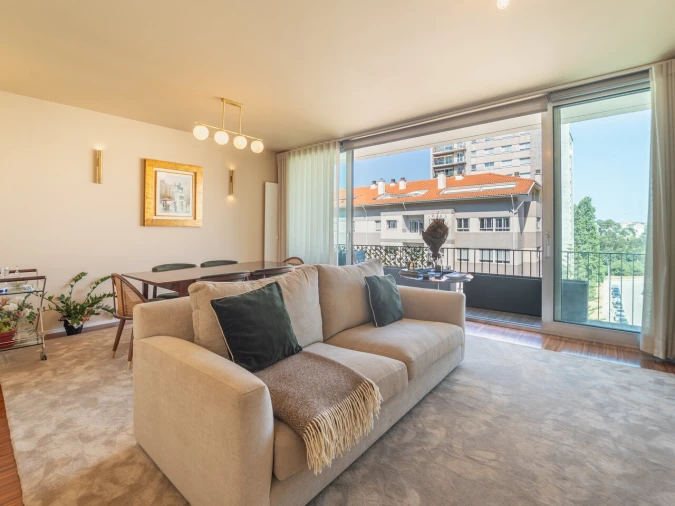 Apartamento T2 para Venda em Lordelo do Ouro e Massarelos Foto 7