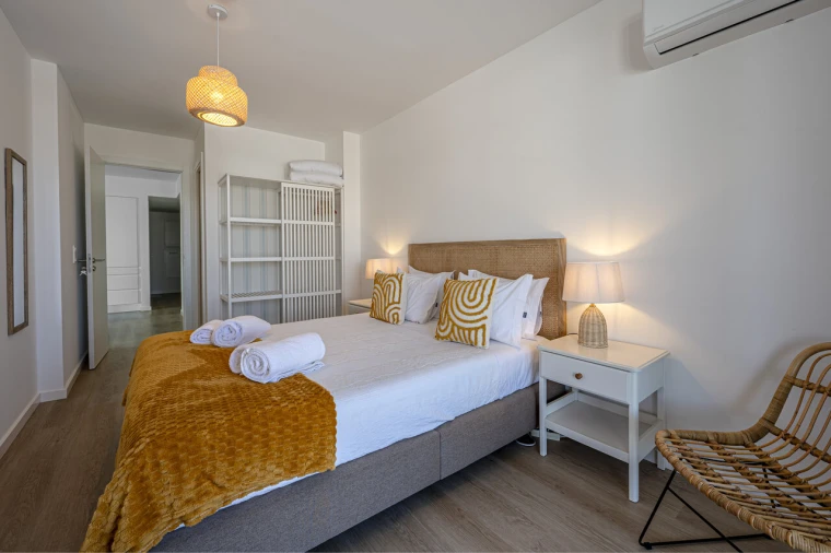 Apartamento T3 para Venda em Porto Covo Foto 10