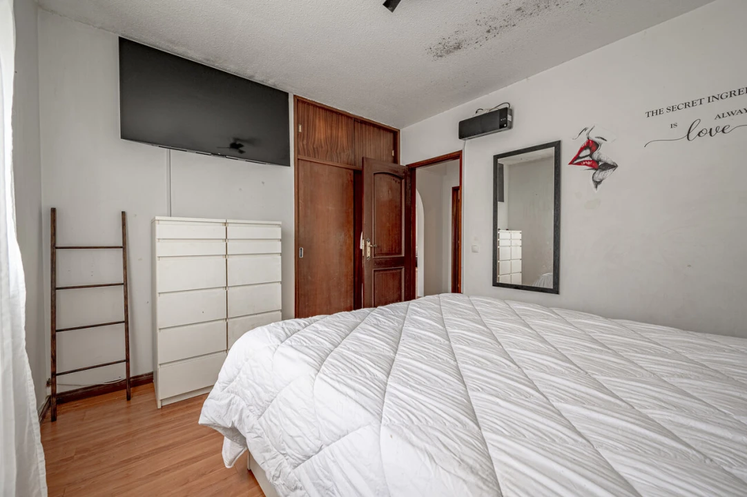 Apartamento T4 para Venda em Sines Foto 15