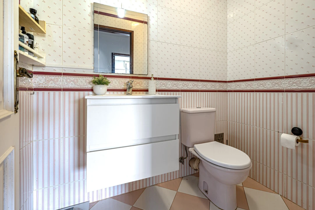 Apartamento T4 para Venda em Sines Foto 20
