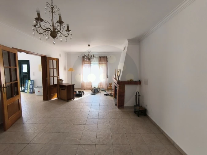 Moradia T4 para Venda em Abrantes (São Vicente e São João) e Alferrarede Foto 4