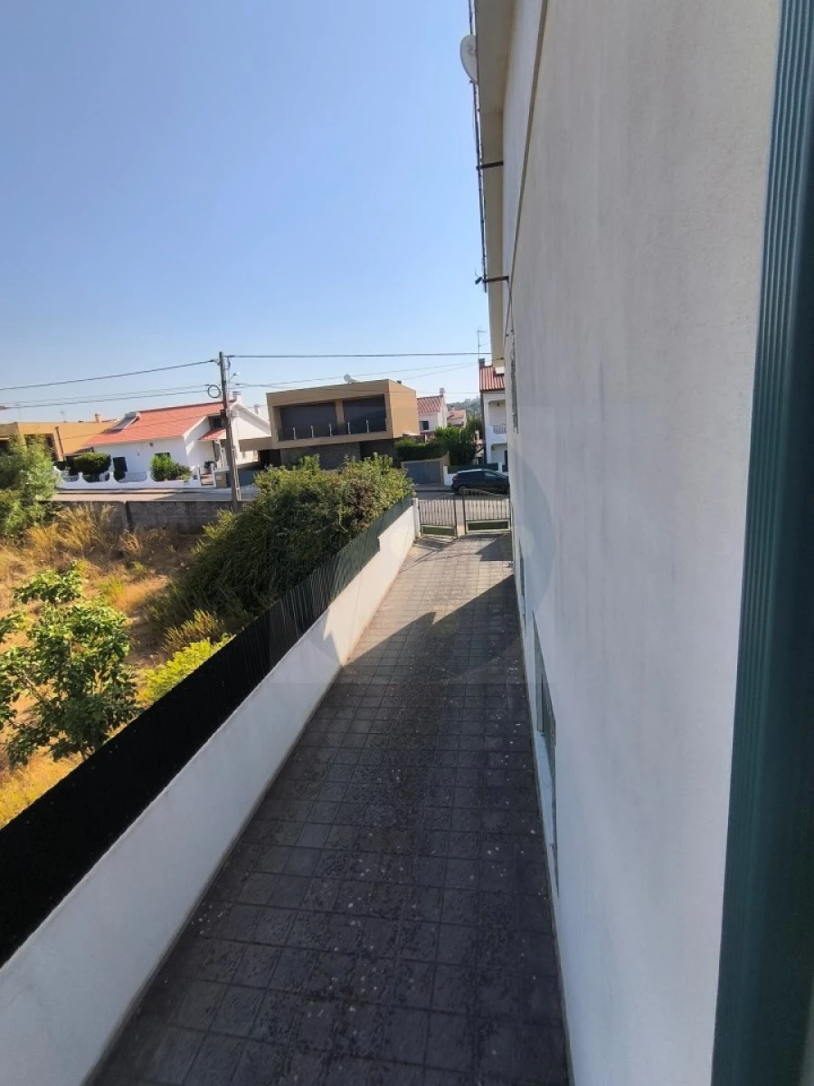 Moradia T4 para Venda em Abrantes (São Vicente e São João) e Alferrarede Foto 15