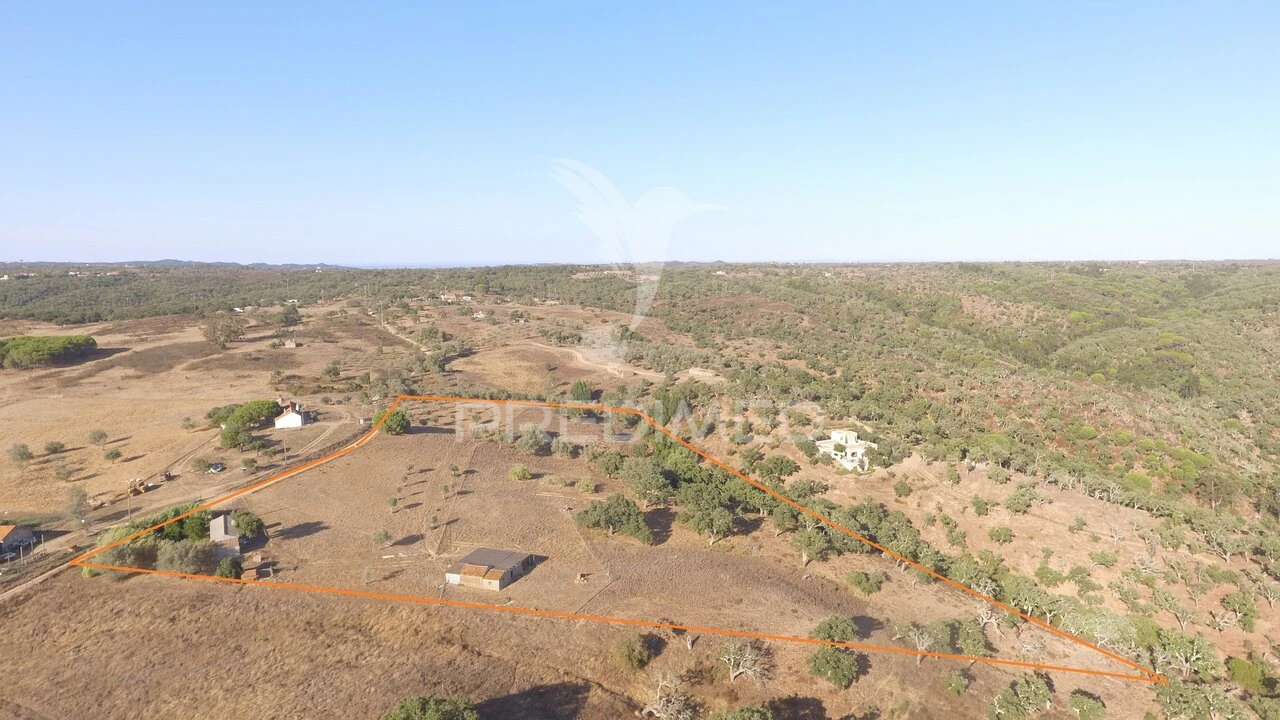 Terreno para Venda em São Francisco da Serra Foto 1